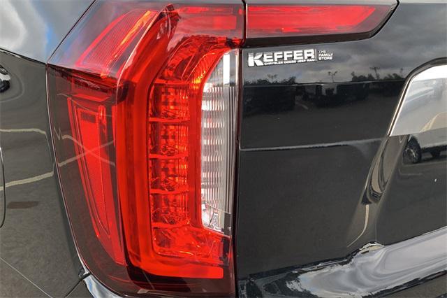 used 2023 GMC Yukon XL car, priced at $65,995