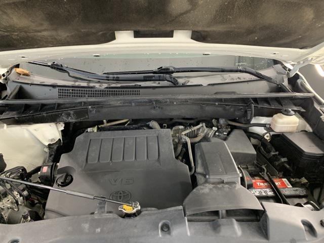 used 2014 Toyota Highlander car, priced at $17,500