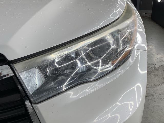 used 2014 Toyota Highlander car, priced at $17,500