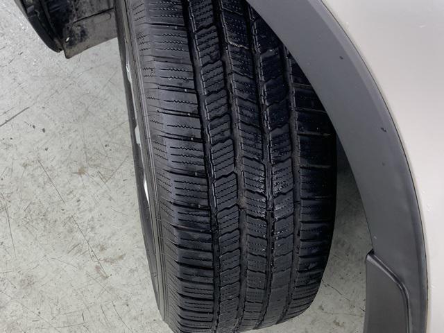 used 2014 Toyota Highlander car, priced at $17,500