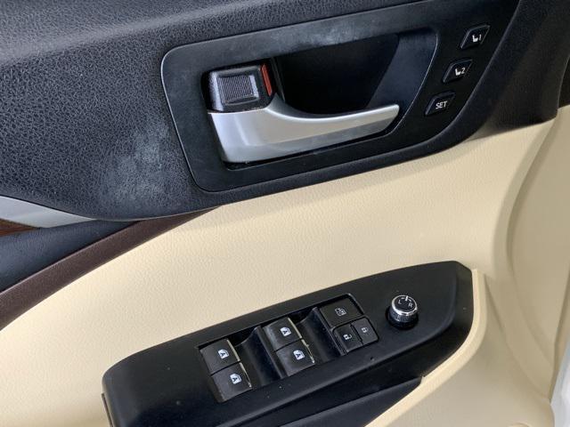 used 2014 Toyota Highlander car, priced at $17,500