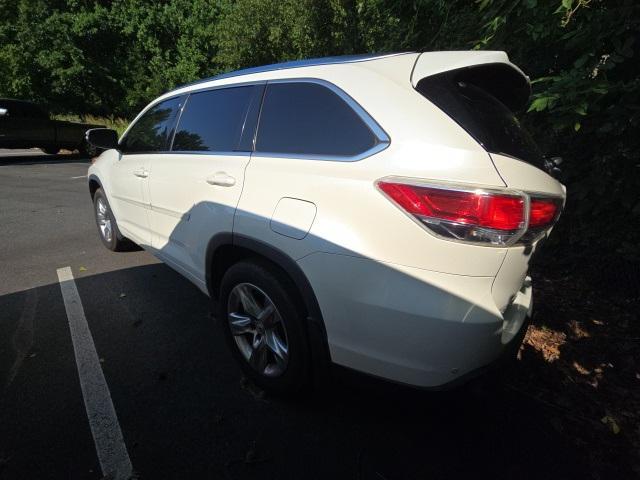 used 2014 Toyota Highlander car, priced at $17,000