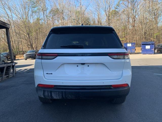 new 2025 Jeep Grand Cherokee car, priced at $43,470