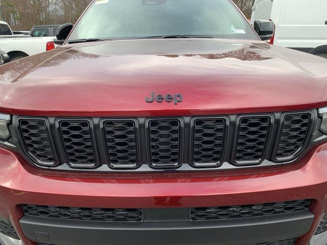 new 2025 Jeep Grand Cherokee L car, priced at $46,642