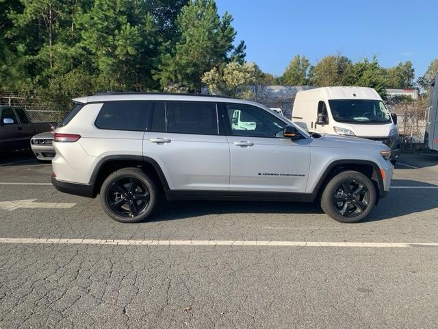 new 2025 Jeep Grand Cherokee L car, priced at $53,298