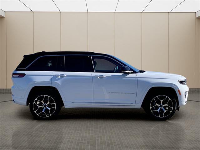 new 2025 Jeep Grand Cherokee car, priced at $60,785