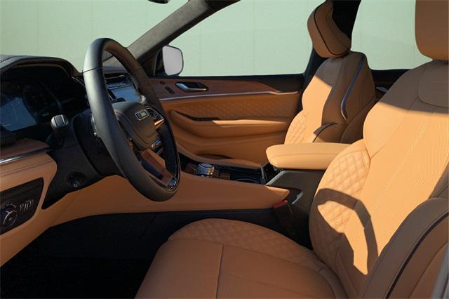 new 2025 Jeep Grand Cherokee car, priced at $60,785