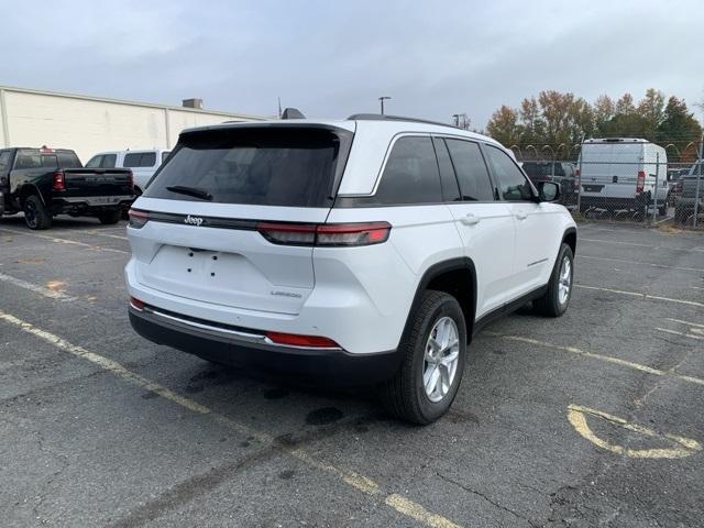 new 2025 Jeep Grand Cherokee car, priced at $35,875