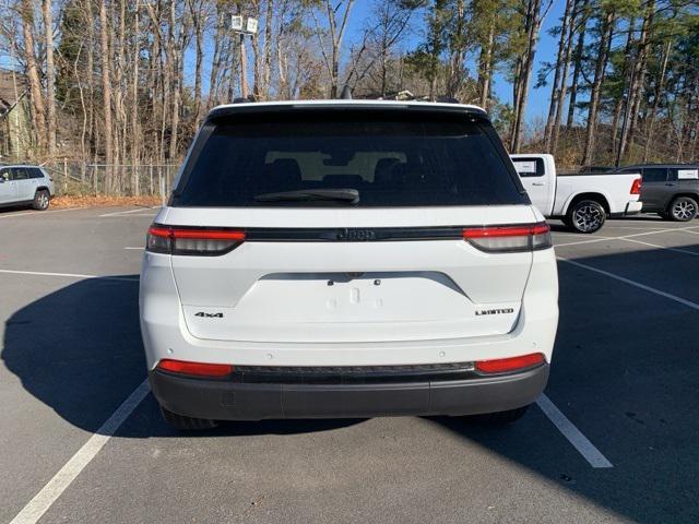 new 2025 Jeep Grand Cherokee car, priced at $48,463