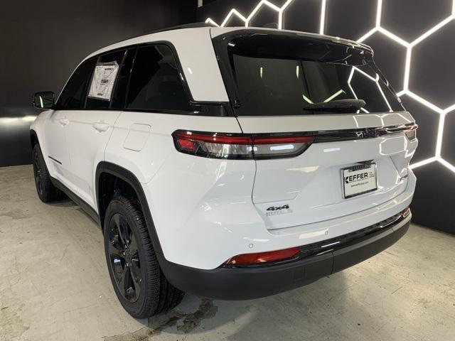 new 2025 Jeep Grand Cherokee car, priced at $48,596