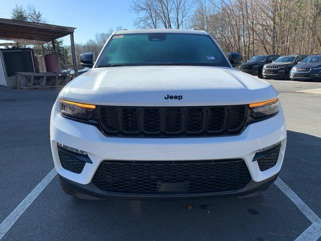 new 2025 Jeep Grand Cherokee car, priced at $48,463