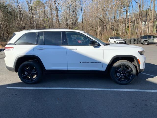new 2025 Jeep Grand Cherokee car, priced at $48,463