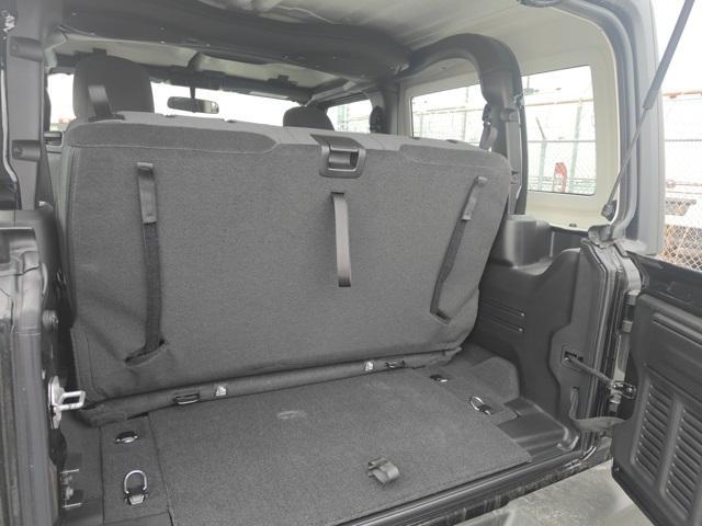 new 2025 Jeep Wrangler car, priced at $33,403