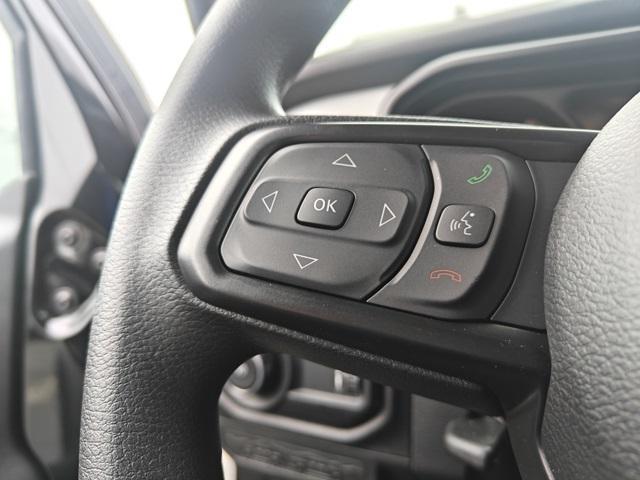 new 2025 Jeep Wrangler car, priced at $33,403
