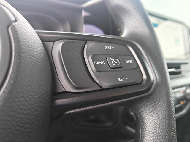 new 2025 Jeep Wrangler car, priced at $33,403