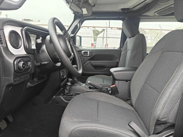 new 2025 Jeep Wrangler car, priced at $33,403