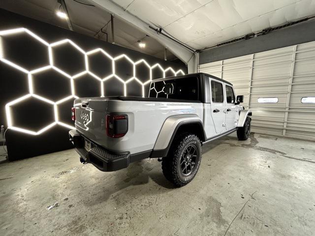 new 2024 Jeep Gladiator car, priced at $57,275