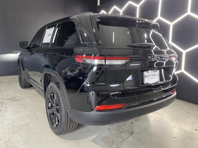 new 2025 Jeep Grand Cherokee car, priced at $52,116