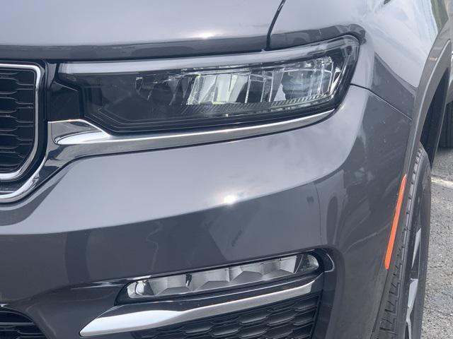 new 2025 Jeep Grand Cherokee car, priced at $42,625