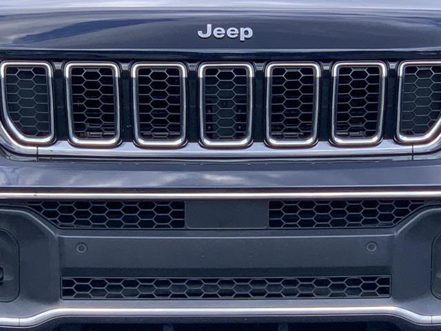 used 2023 Jeep Grand Cherokee L car, priced at $34,627