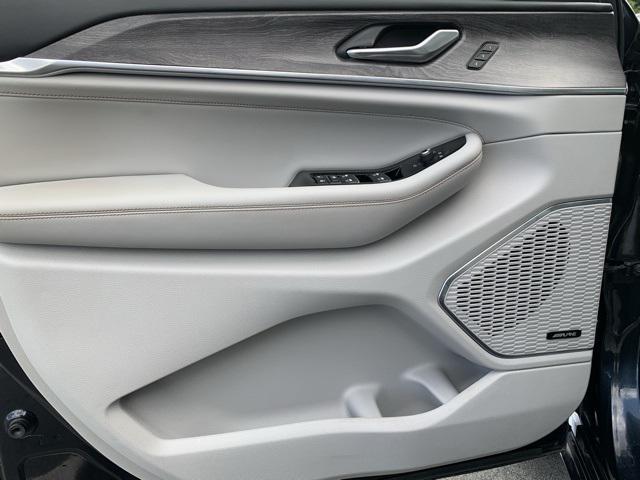 used 2023 Jeep Grand Cherokee L car, priced at $34,627
