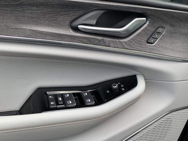 used 2023 Jeep Grand Cherokee L car, priced at $34,627