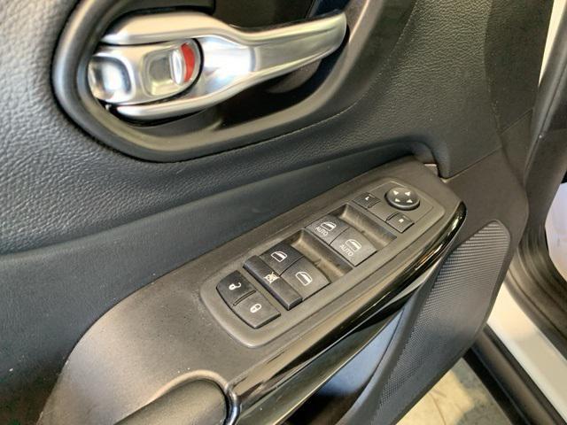 used 2021 Jeep Cherokee car, priced at $20,700