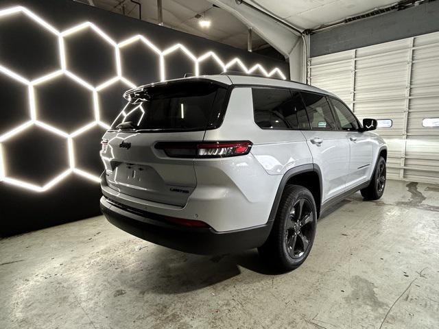 new 2025 Jeep Grand Cherokee L car, priced at $50,082