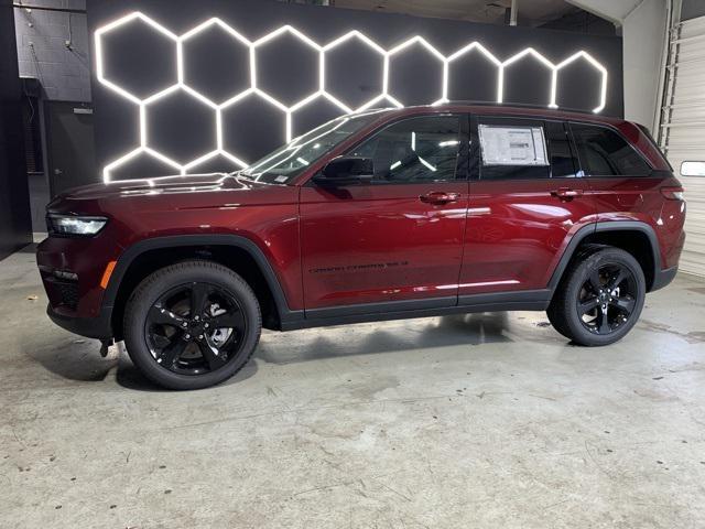 new 2025 Jeep Grand Cherokee car, priced at $52,116