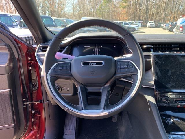 new 2025 Jeep Grand Cherokee car, priced at $49,649