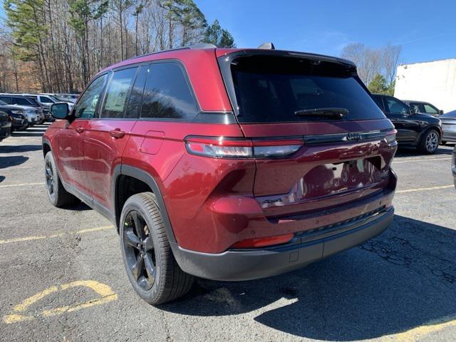 new 2025 Jeep Grand Cherokee car, priced at $49,649