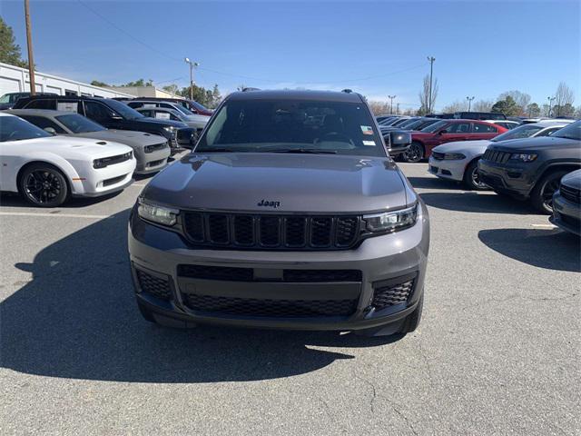 new 2024 Jeep Grand Cherokee L car, priced at $40,925