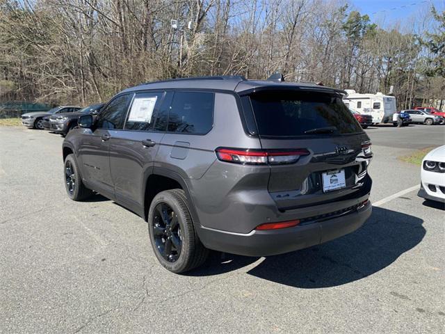 new 2024 Jeep Grand Cherokee L car, priced at $40,925