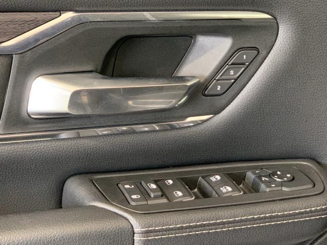 new 2025 Ram 1500 car, priced at $52,361