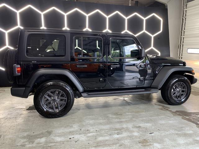 new 2025 Jeep Wrangler car, priced at $43,139