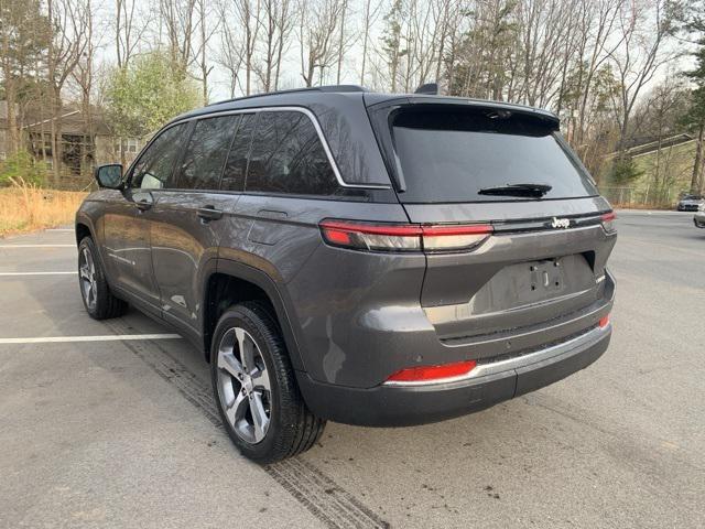 new 2025 Jeep Grand Cherokee car, priced at $50,734
