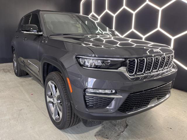 new 2025 Jeep Grand Cherokee car, priced at $48,441