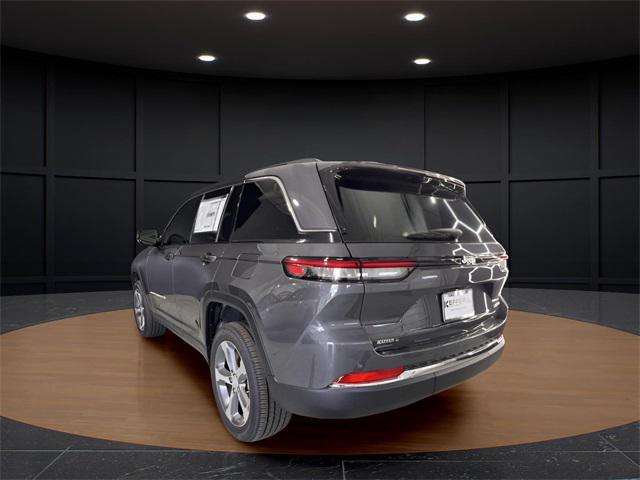 new 2025 Jeep Grand Cherokee car, priced at $47,929