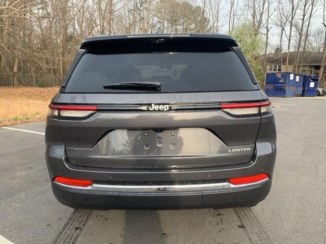 new 2025 Jeep Grand Cherokee car, priced at $50,734