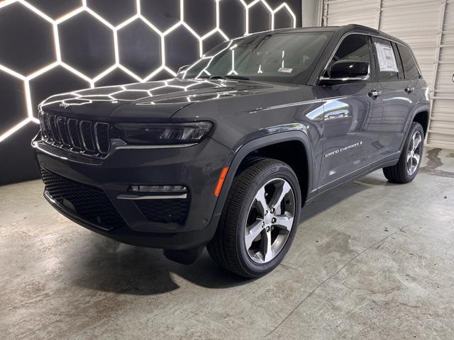 new 2025 Jeep Grand Cherokee car, priced at $48,441