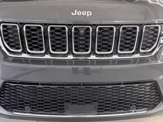 new 2025 Jeep Grand Cherokee car, priced at $45,305