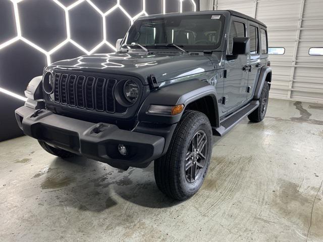 new 2025 Jeep Wrangler car, priced at $44,034