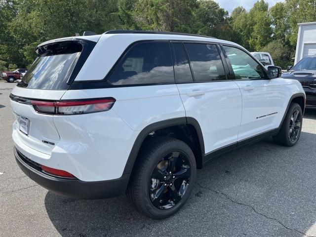 new 2025 Jeep Grand Cherokee car, priced at $52,135