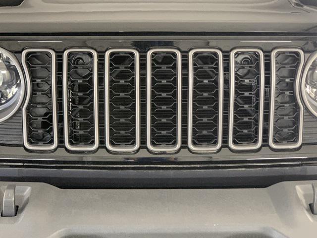 new 2025 Jeep Wrangler car, priced at $45,649
