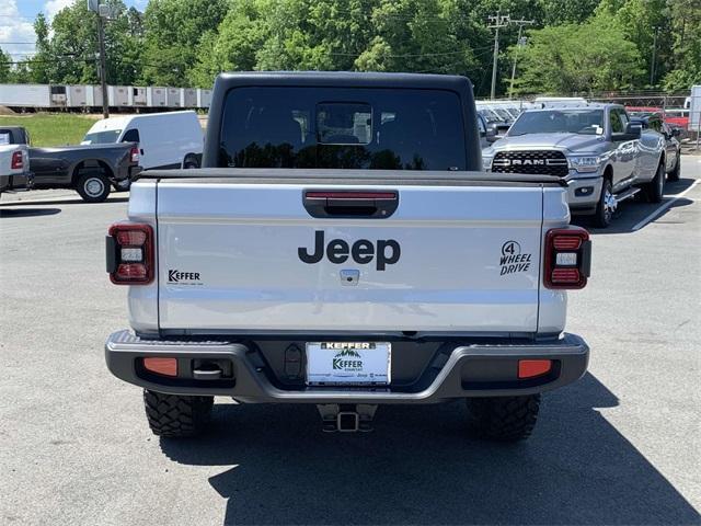 new 2024 Jeep Gladiator car, priced at $47,448