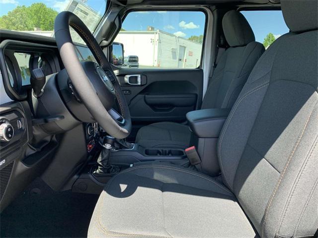 new 2024 Jeep Gladiator car, priced at $46,091