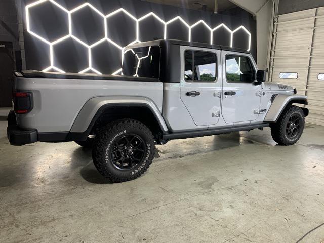 new 2024 Jeep Gladiator car, priced at $48,275