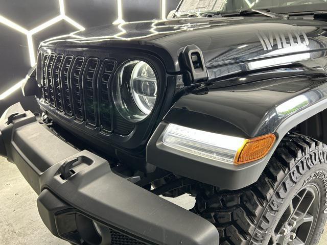 new 2024 Jeep Gladiator car, priced at $49,770