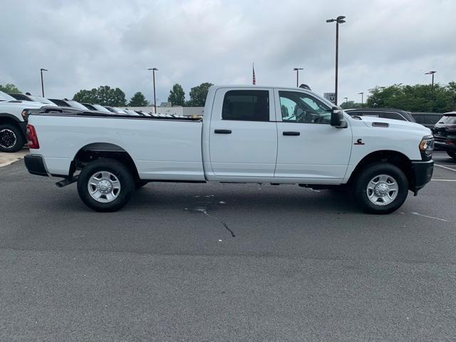 new 2024 Ram 3500 car, priced at $61,847