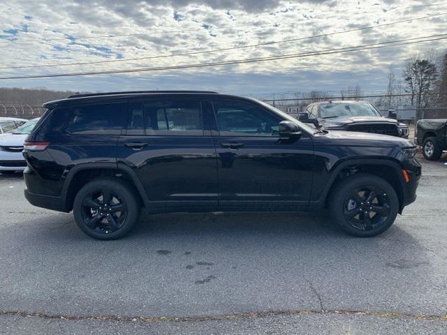new 2025 Jeep Grand Cherokee L car, priced at $49,800